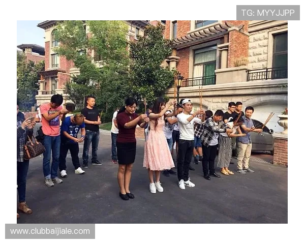 在K8真人视讯官网上体验专业的真人荷官直播，感受真实赌场的刺激与乐趣